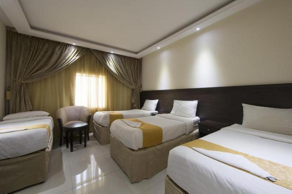 Snood Alazama Hotel